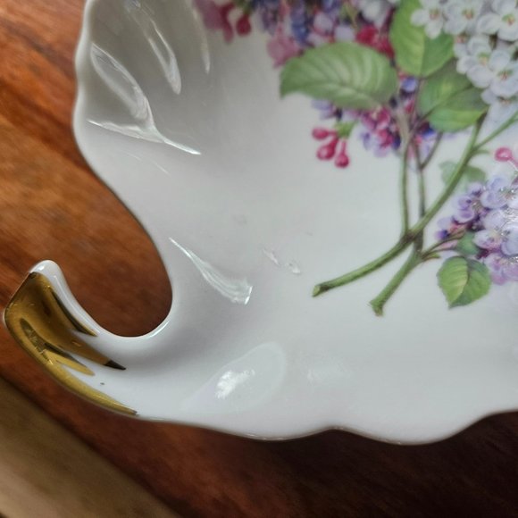 VINTAGE BAVARIA LEAF DISH TRINKET/CANDY DISH OLD NUREMBERG PORCELAIN - Picture 5 of 6